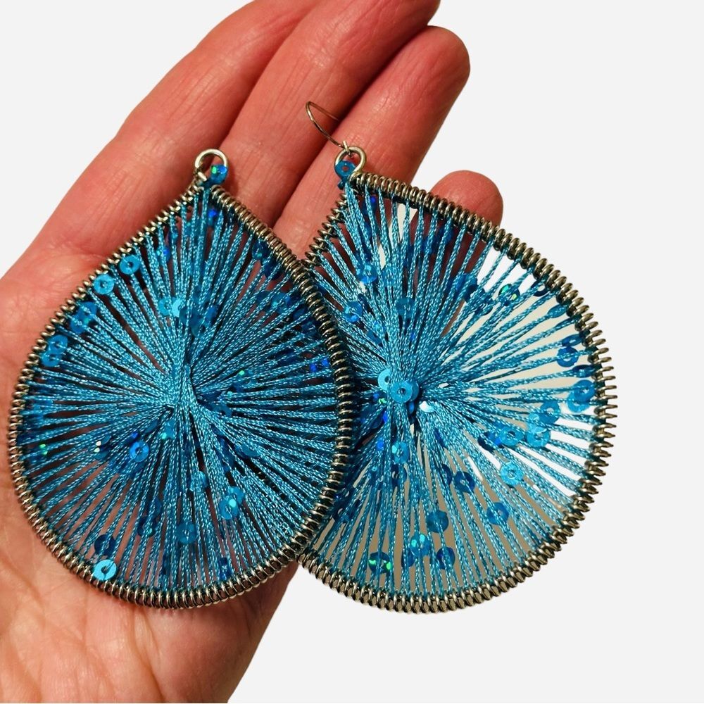 Large Thread Sequins Teardrop Statement Earrings Silver Tone - Picture 2 of 4